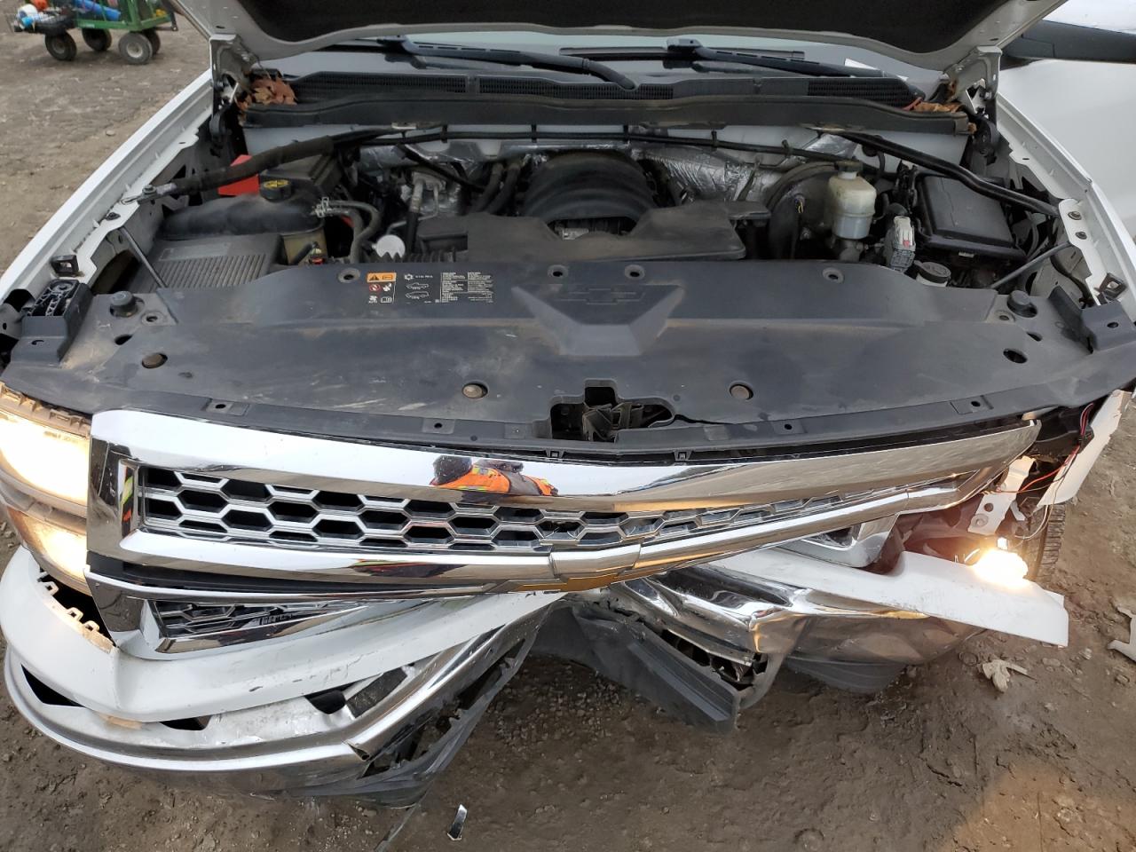 2014 Chevrolet Silverado - Image 11