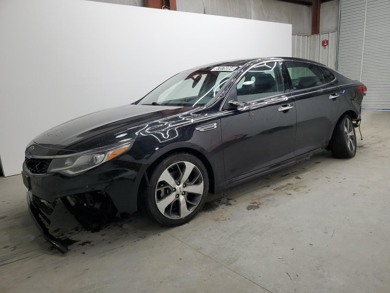 2019 Kia Optima - Image 1