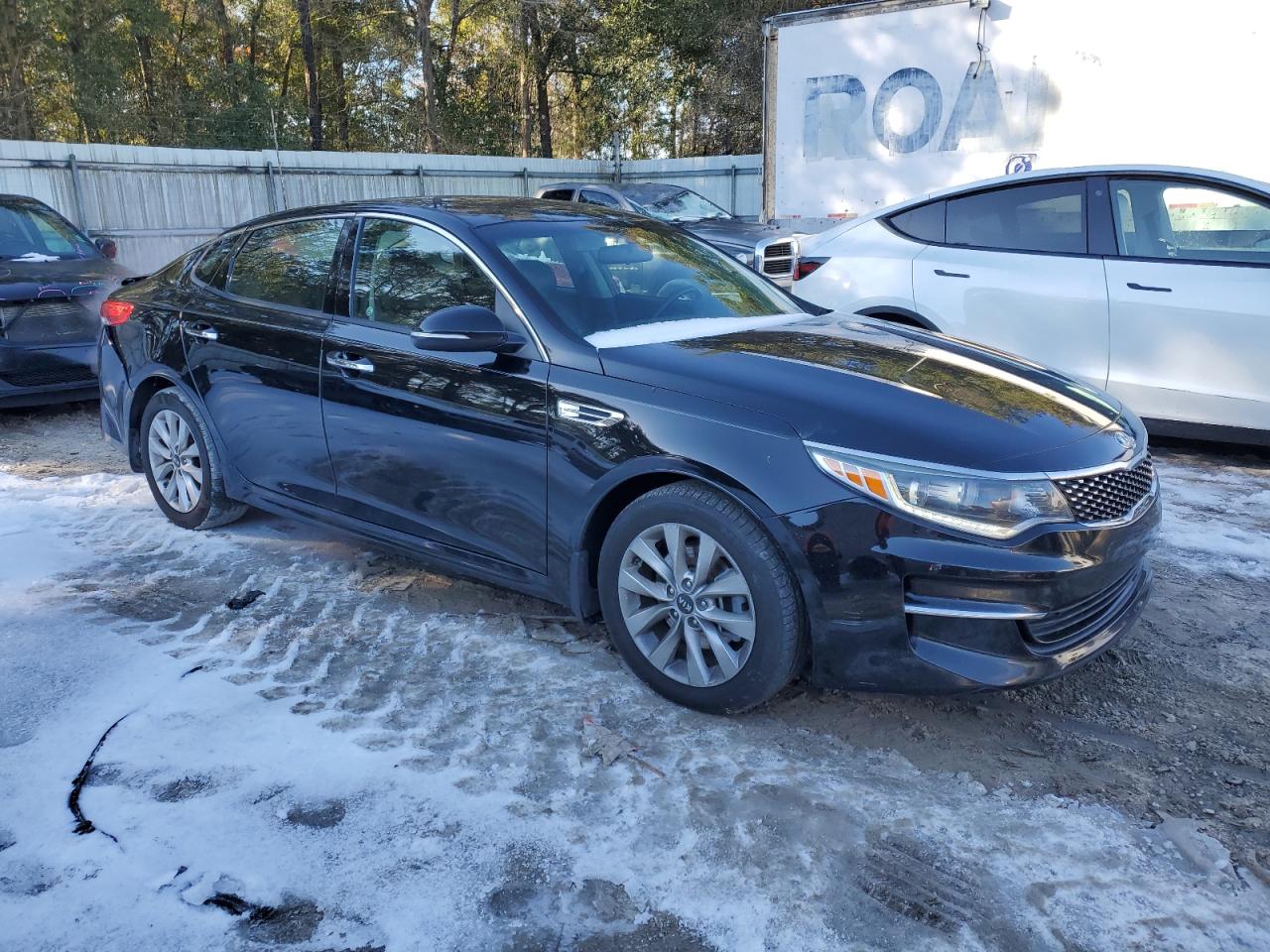 2018 Kia Optima - Image 4