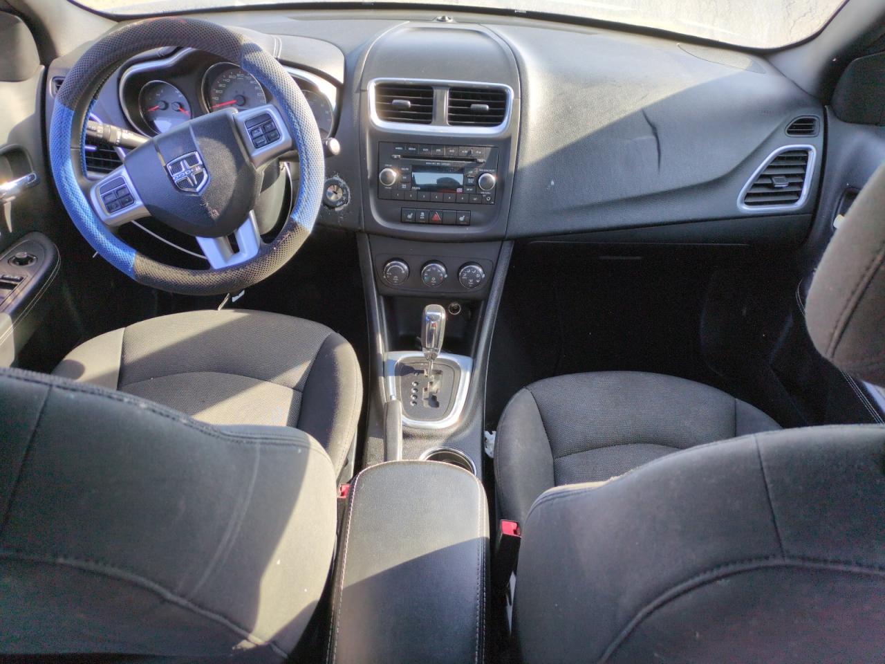 2013 Dodge Avenger - Image 8