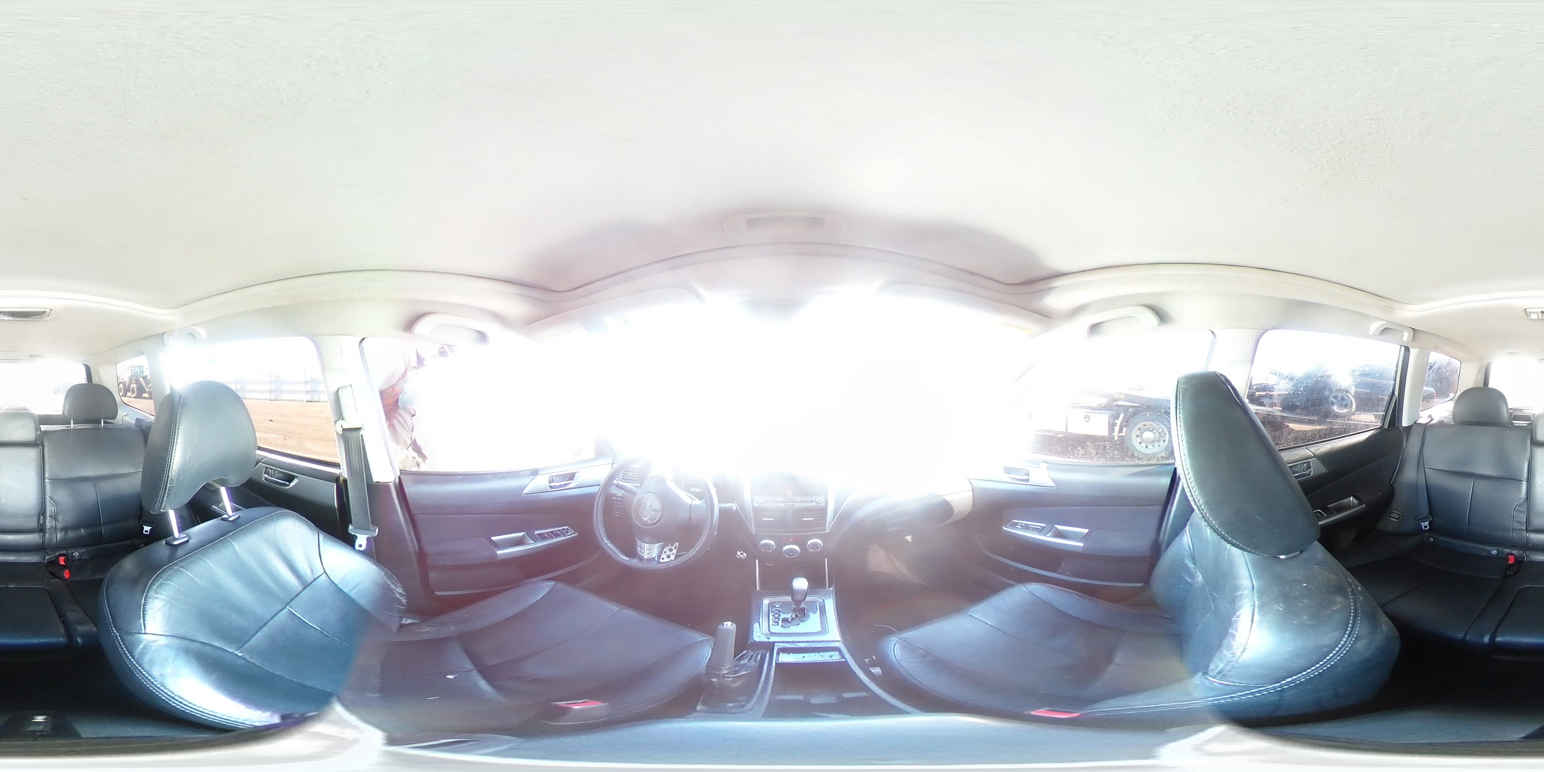 2010 Subaru Forester - Image 12