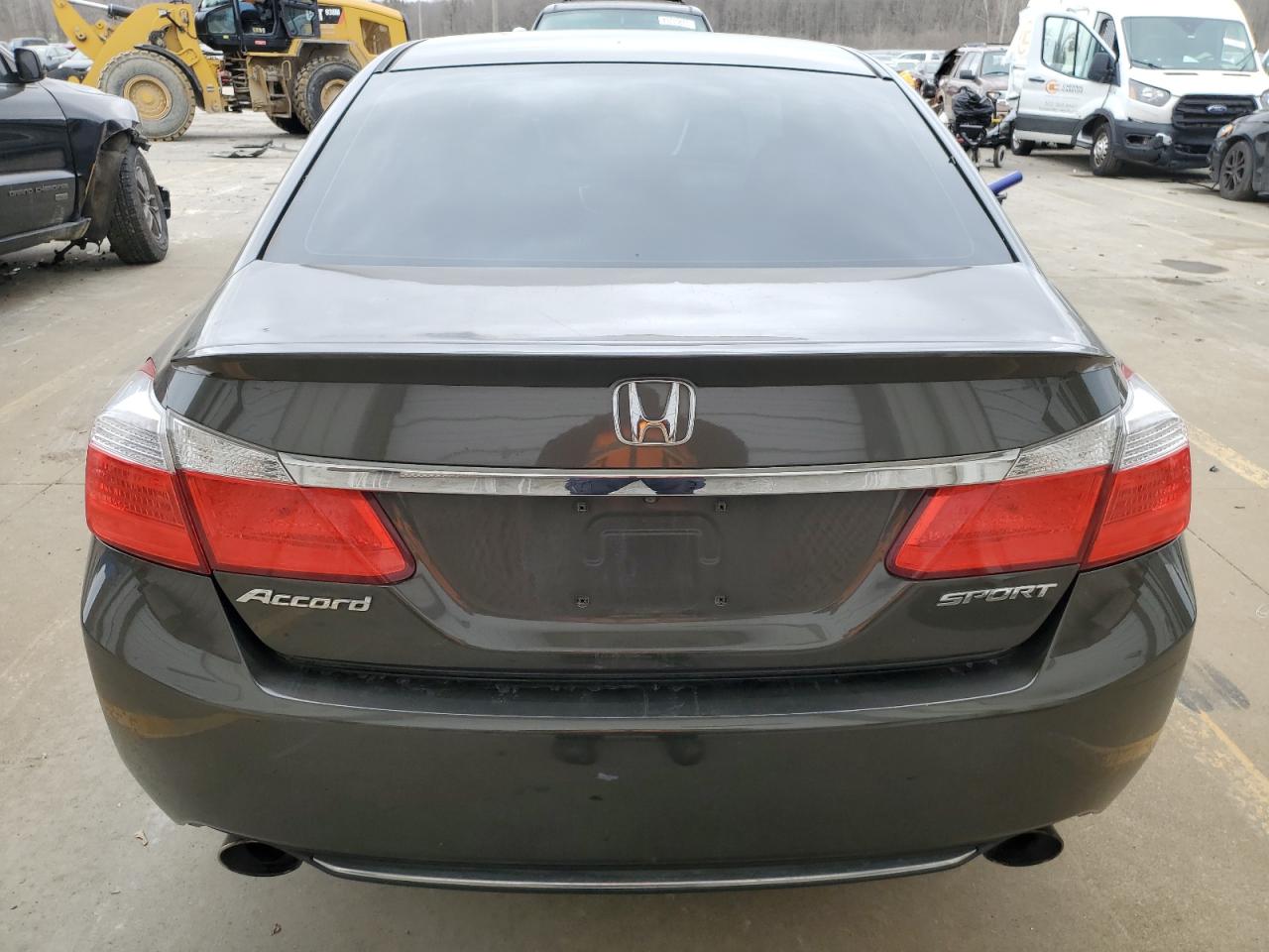 2013 Honda Accord - Image 6