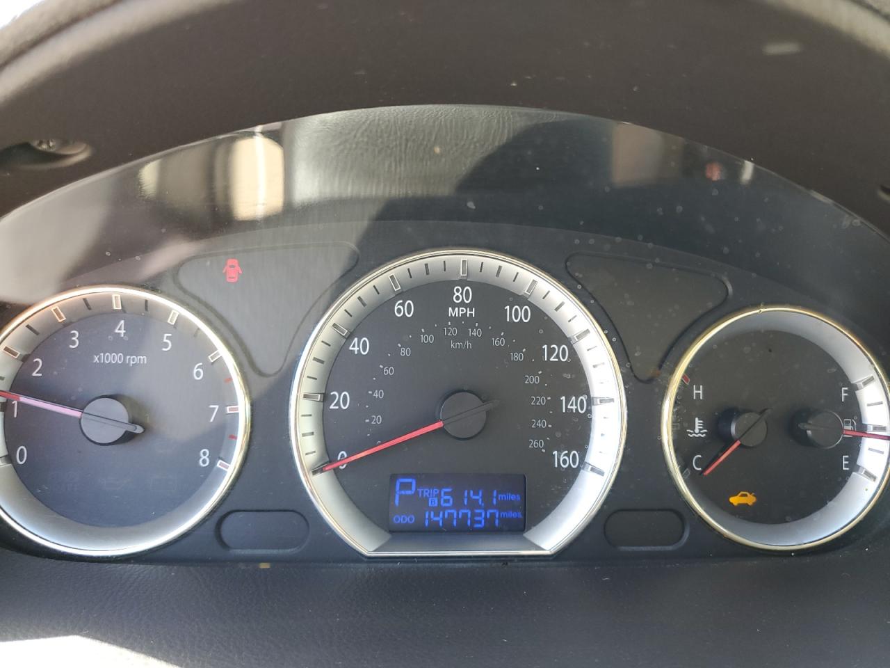 2009 Hyundai Sonata - Image 9