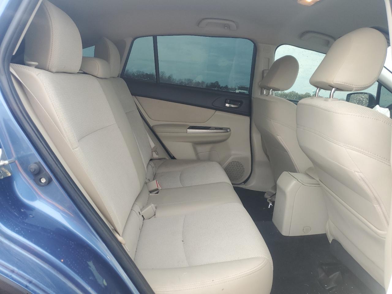 2015 Subaru XV - Image 12