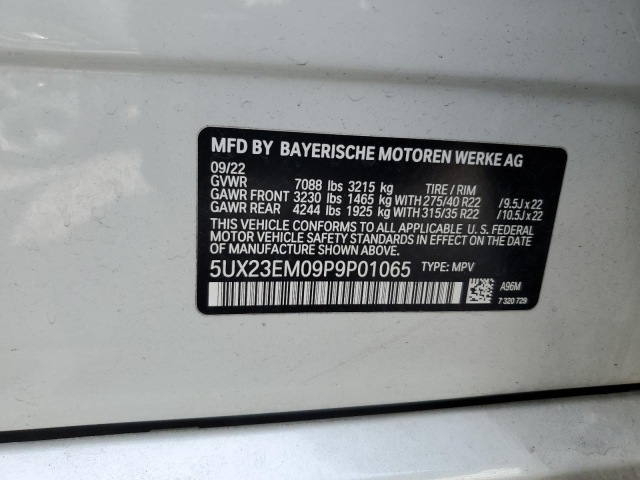 2023 BMW X7 - Image 15