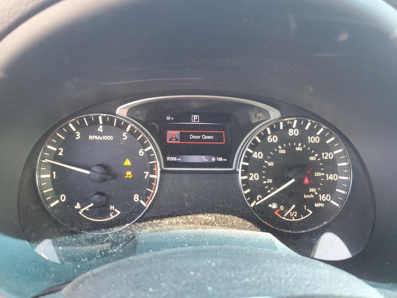 2016 Nissan Altima - Image 9