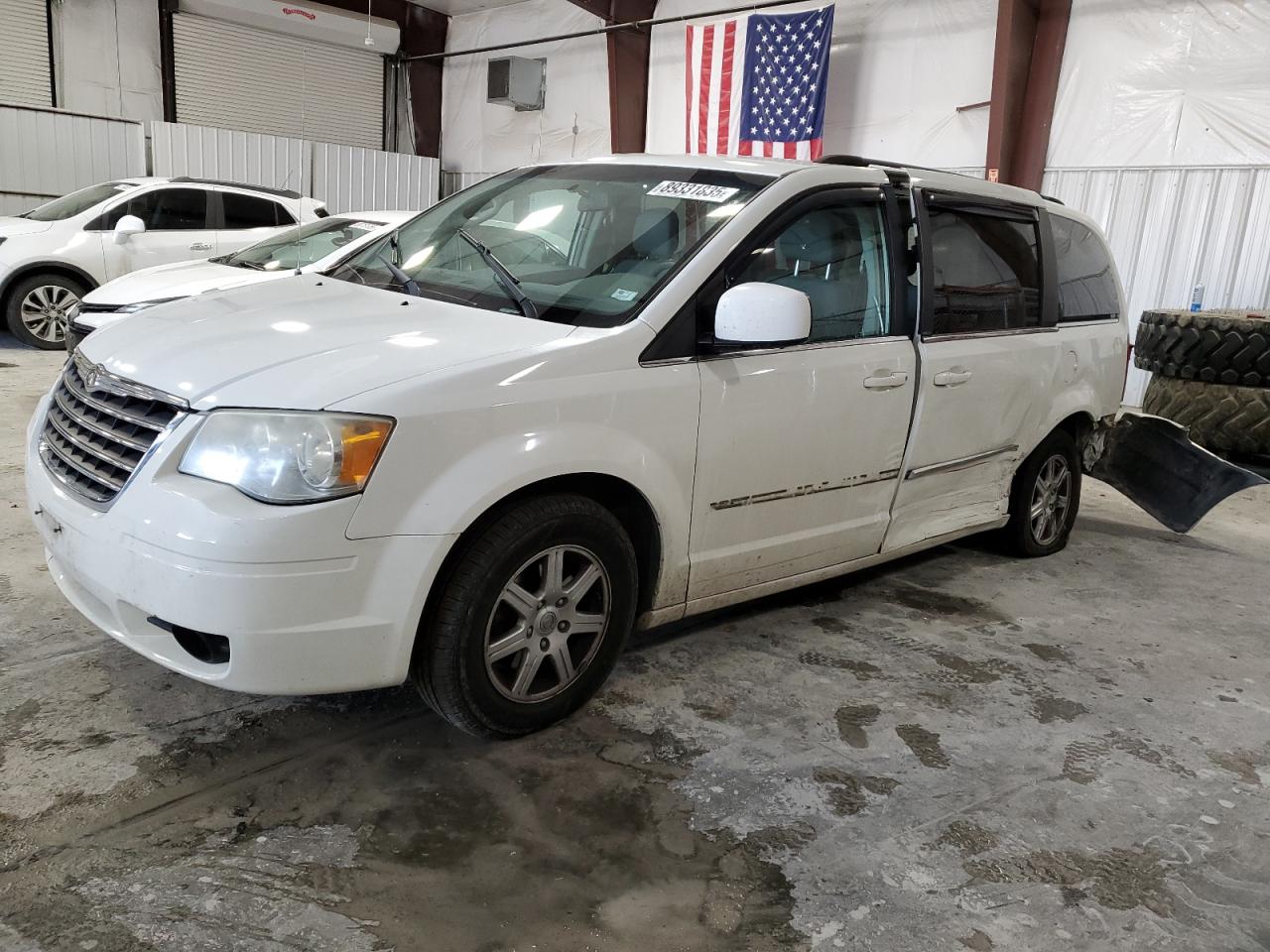2010 Chrysler Town & Country - Image 1