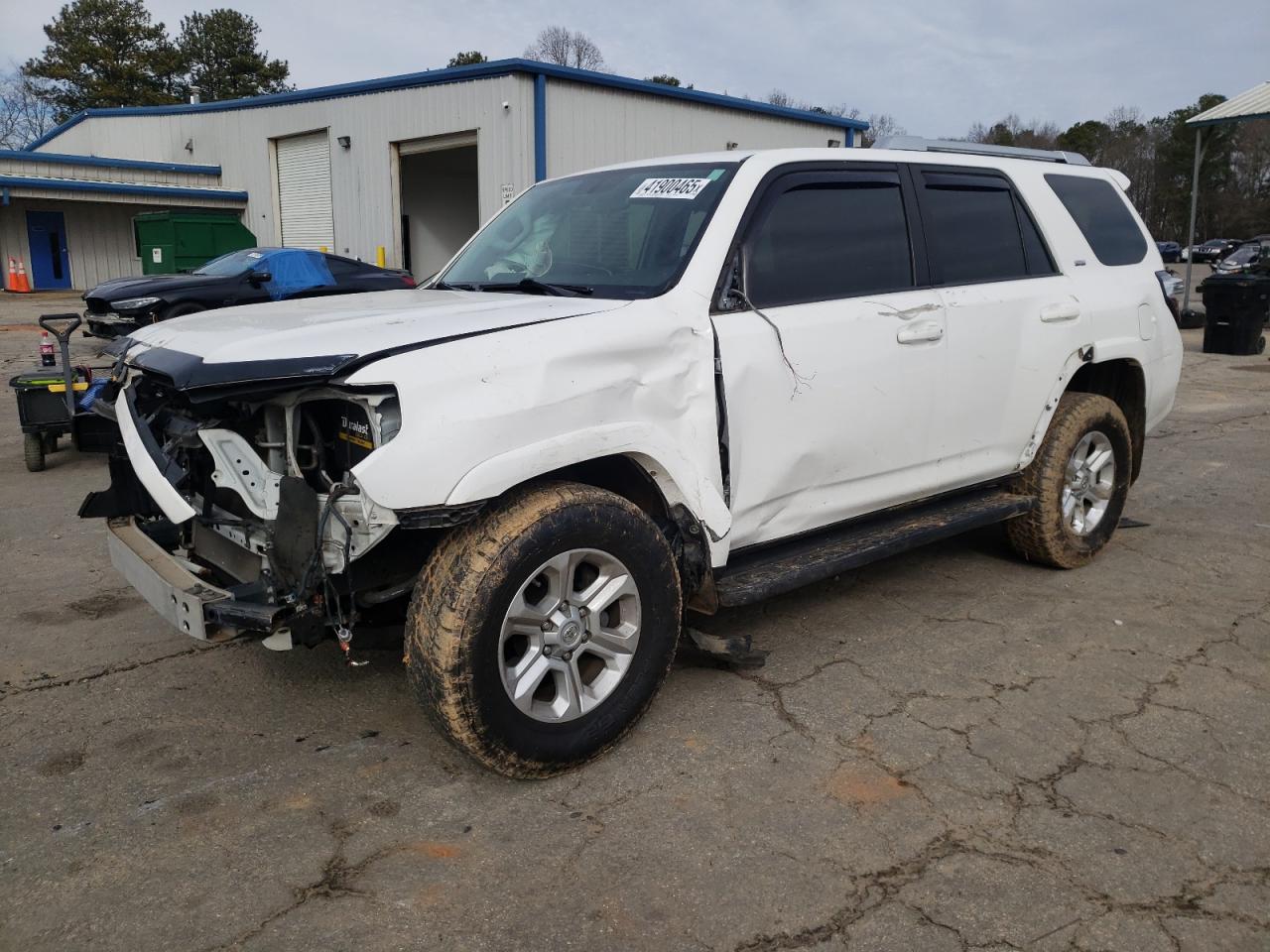 2016 Toyota 4Runner - Image 1