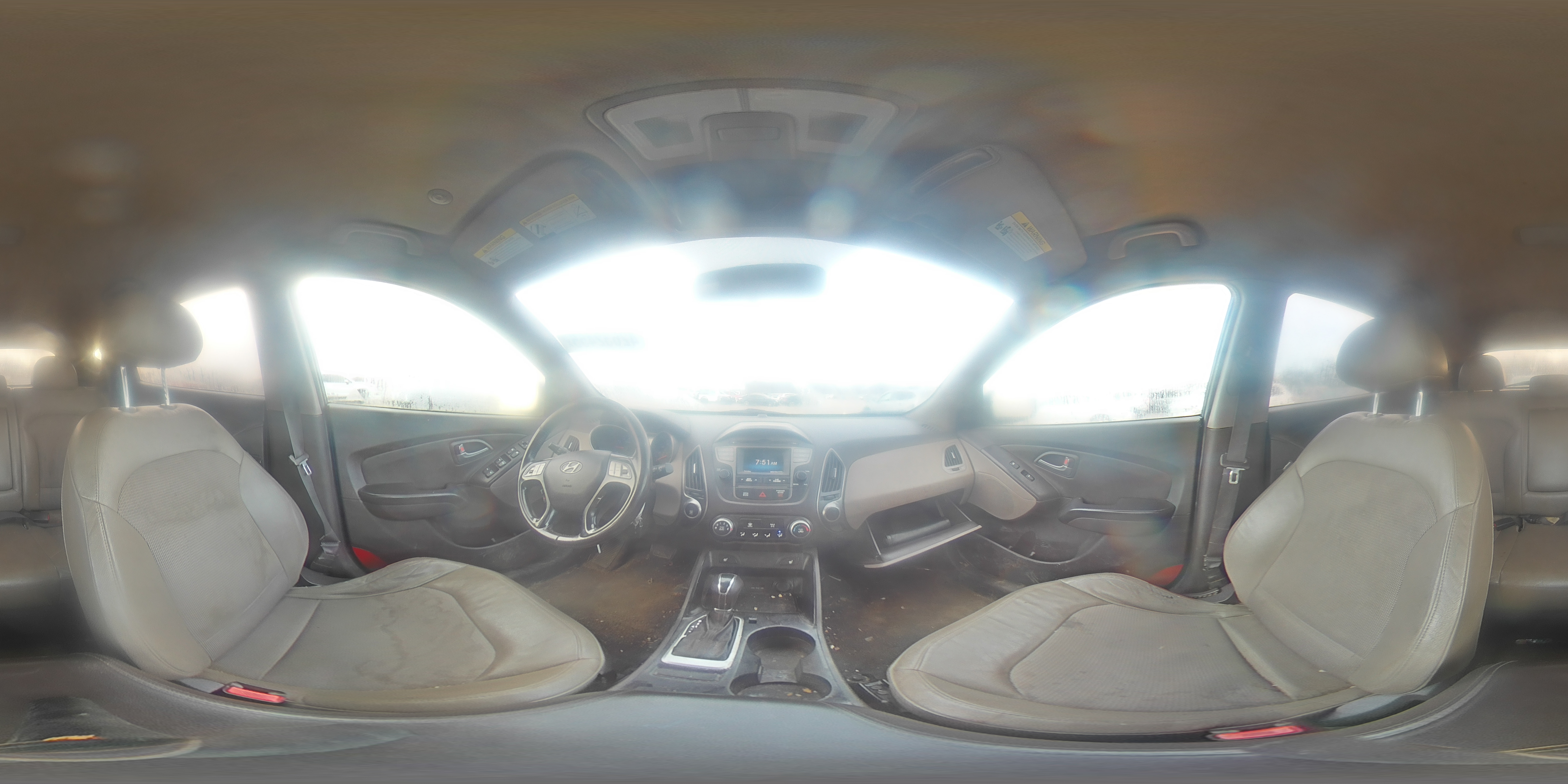 2015 Hyundai Tucson - Image 14