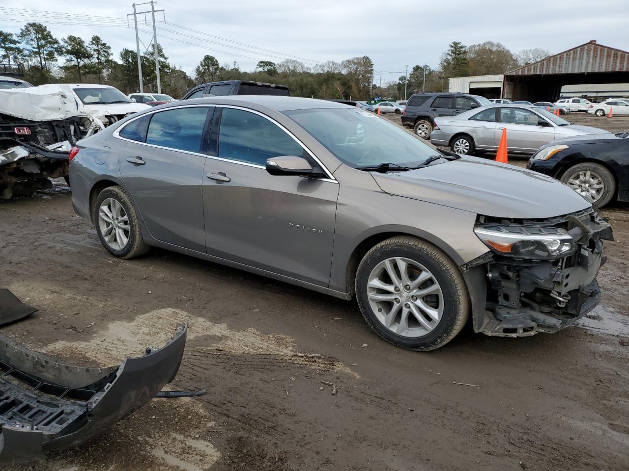 2018 Chevrolet Malibu - Image 4
