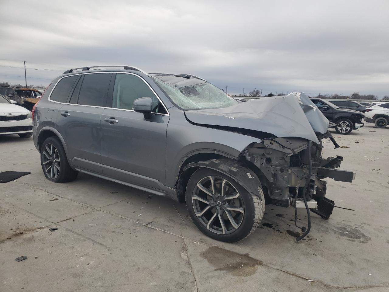 2017 Volvo XC90 - Image 4