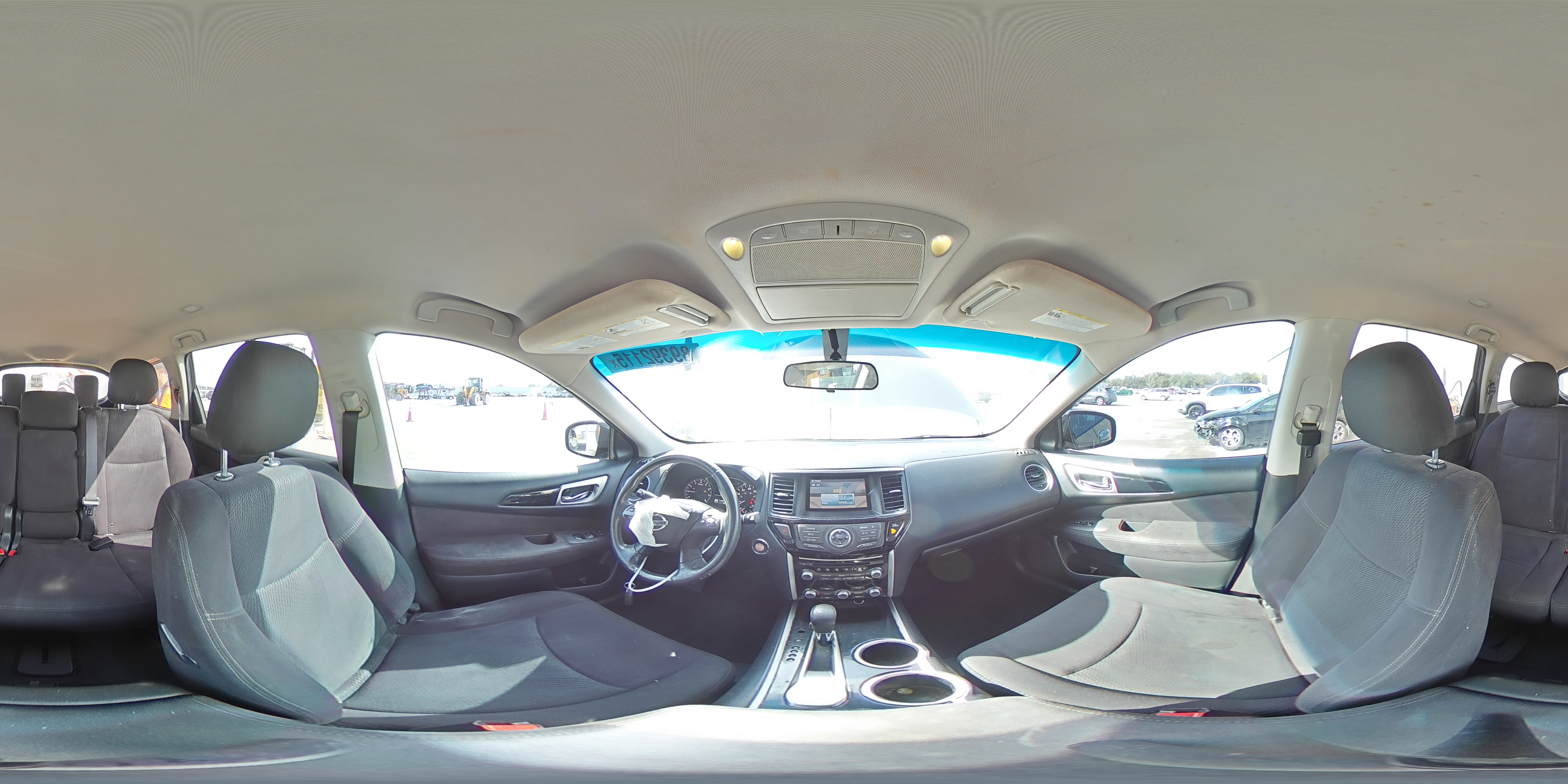 2014 Nissan Pathfinder - Image 14