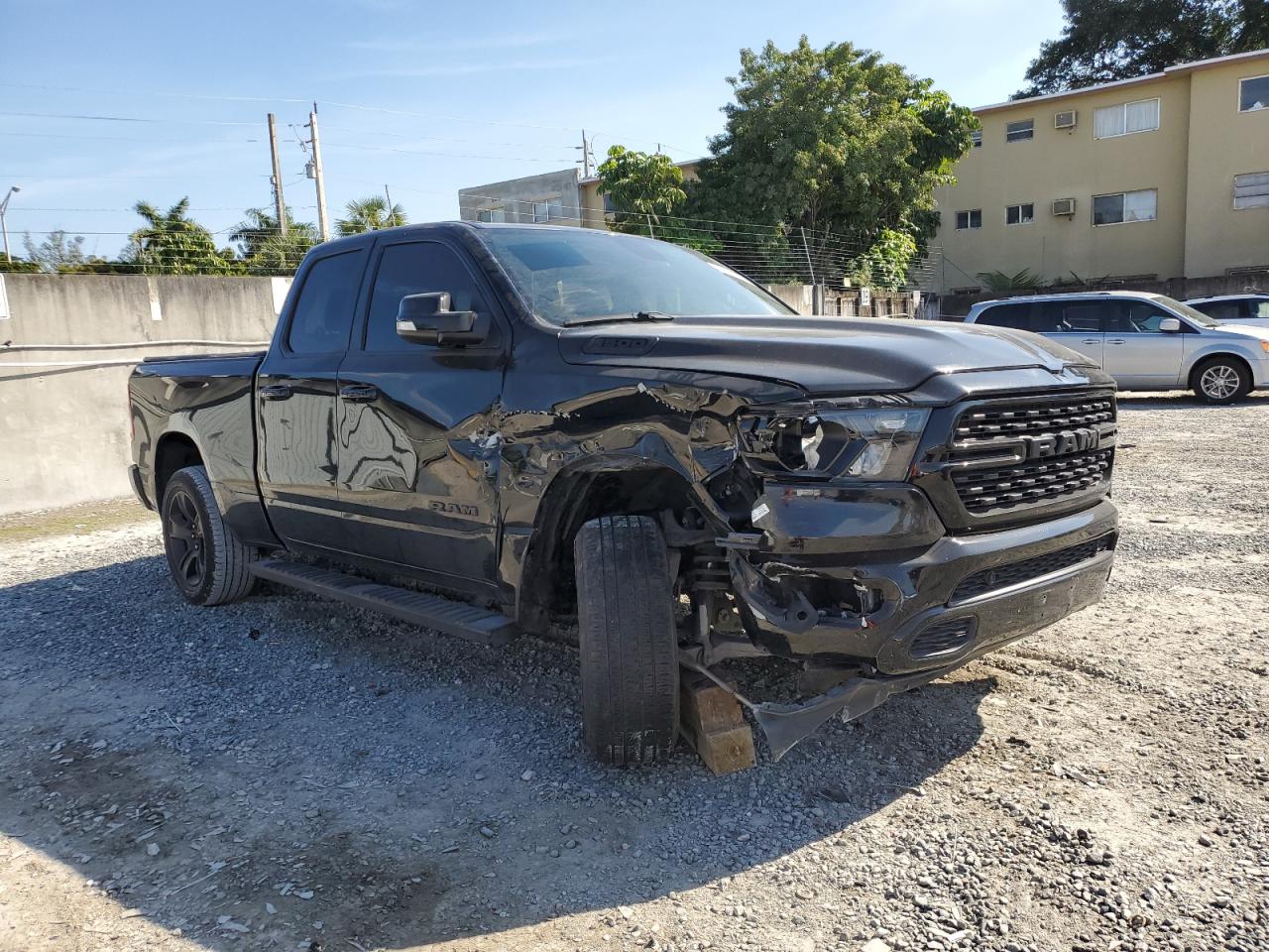 2022 RAM 1500 - Image 4