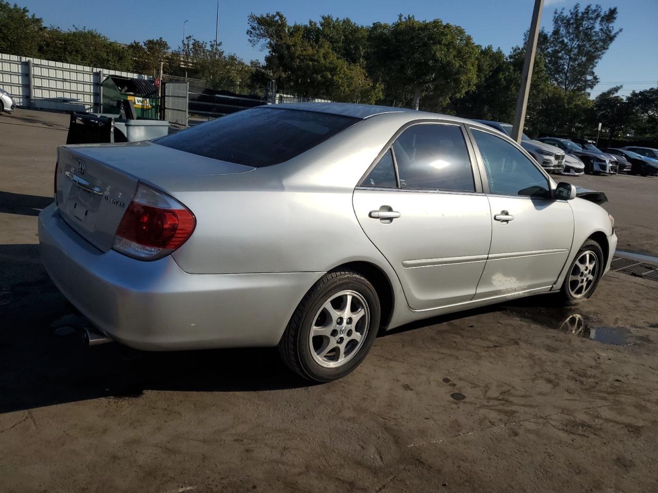 2006 Toyota Camry - Image 3