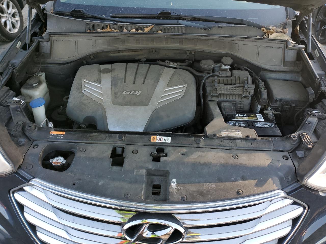 2014 Hyundai Santa Fe - Image 12
