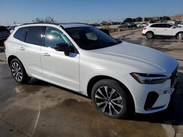  VOLVO XC60 PLUS 2024 Білий