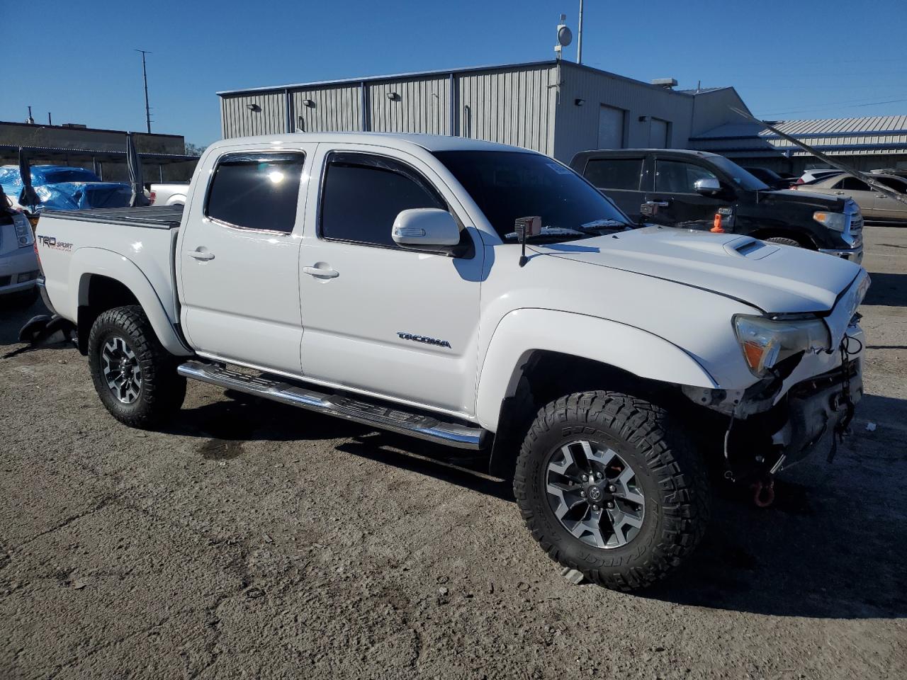 2014 Toyota Tacoma - Image 4