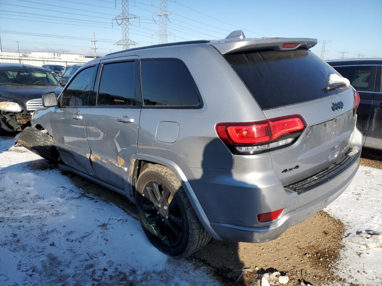 2020 Jeep Grand Cherokee - Image 2