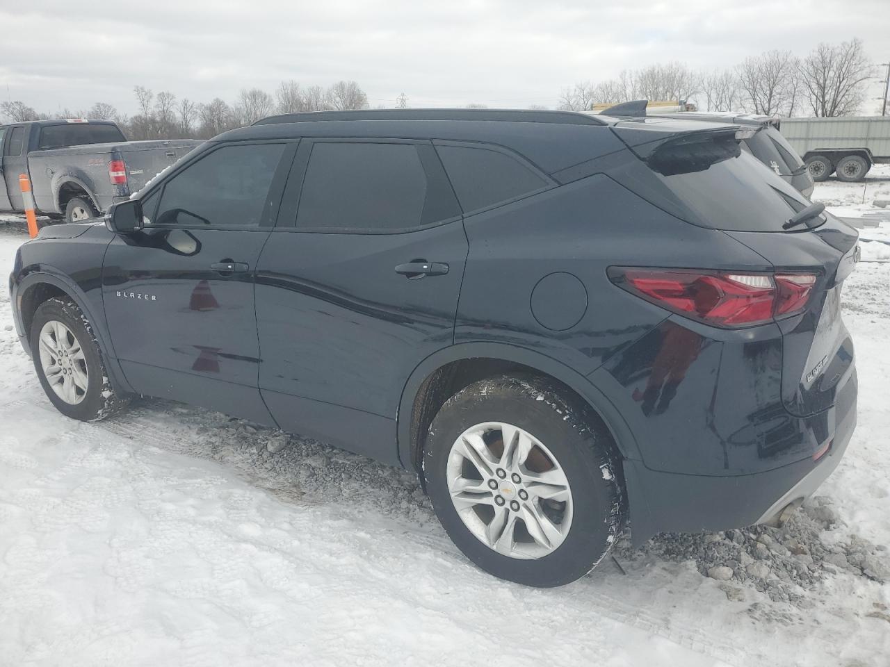 2021 Chevrolet Blazer - Image 2