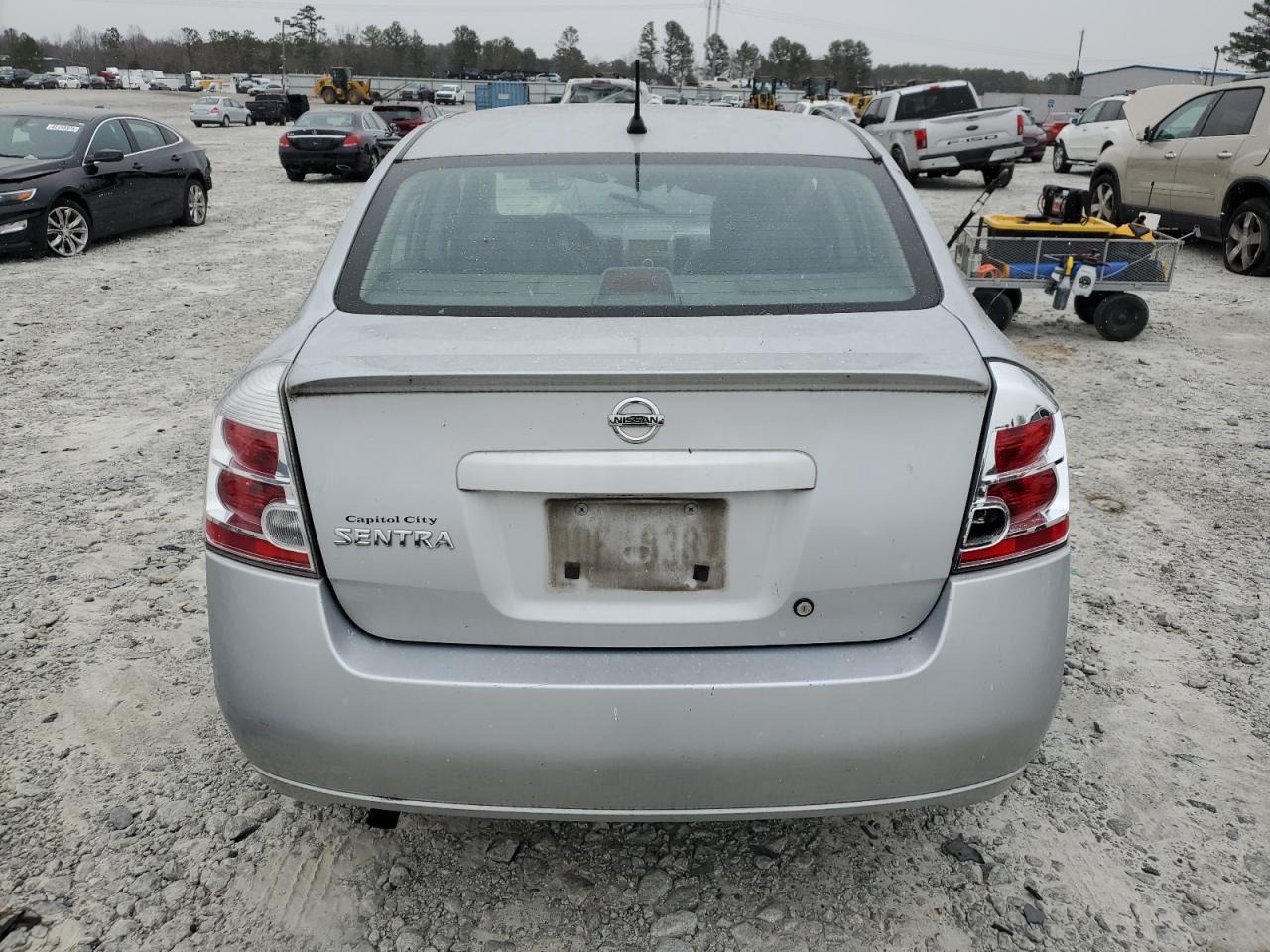 2008 Nissan Sentra - Image 6