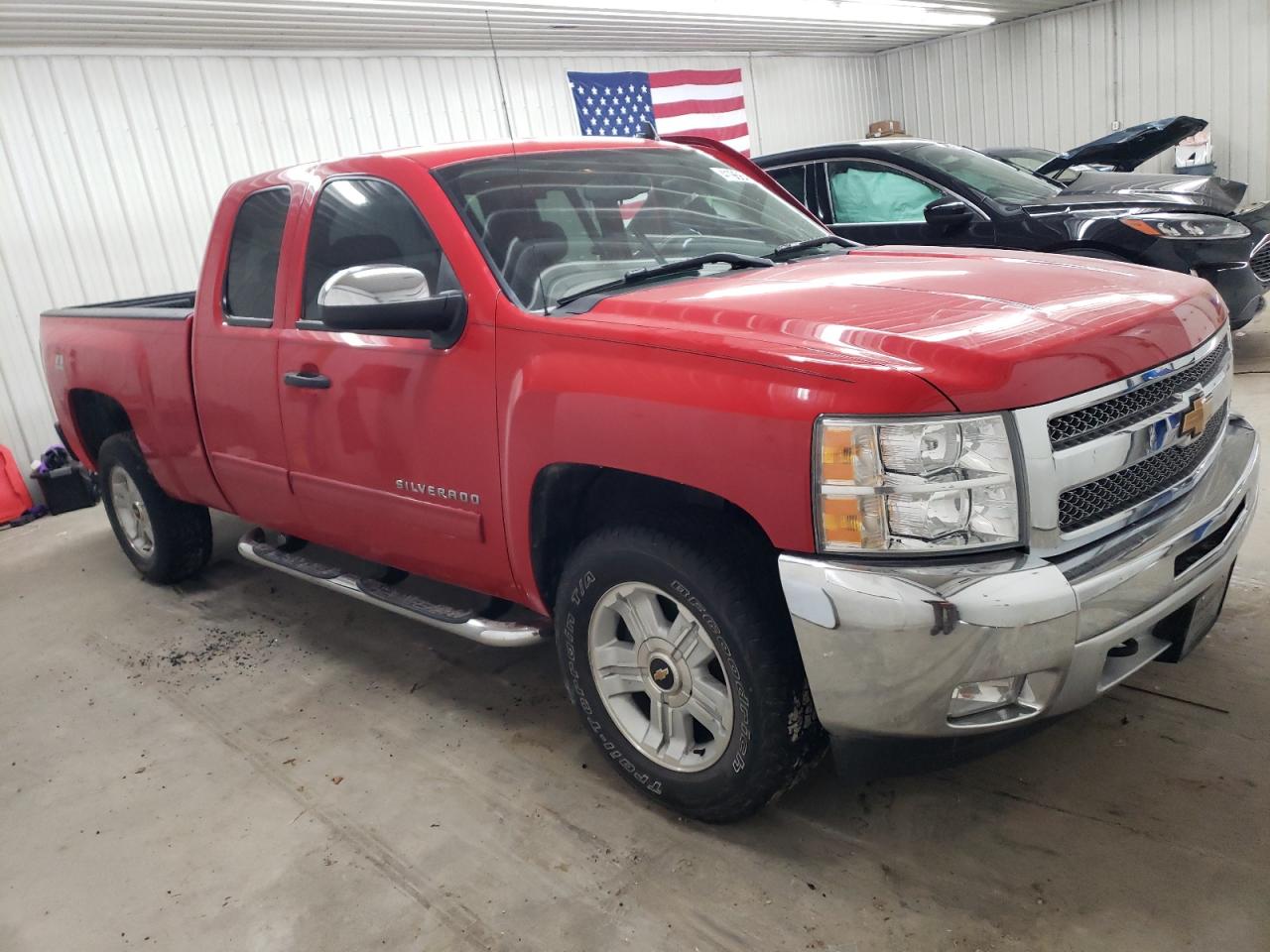2012 Chevrolet Silverado - Image 4
