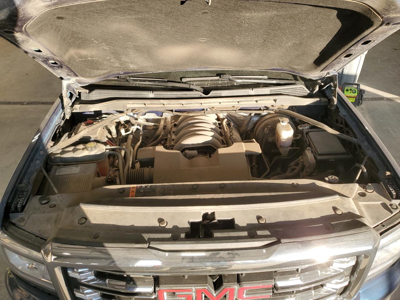 2017 GMC Sierra - Image 13