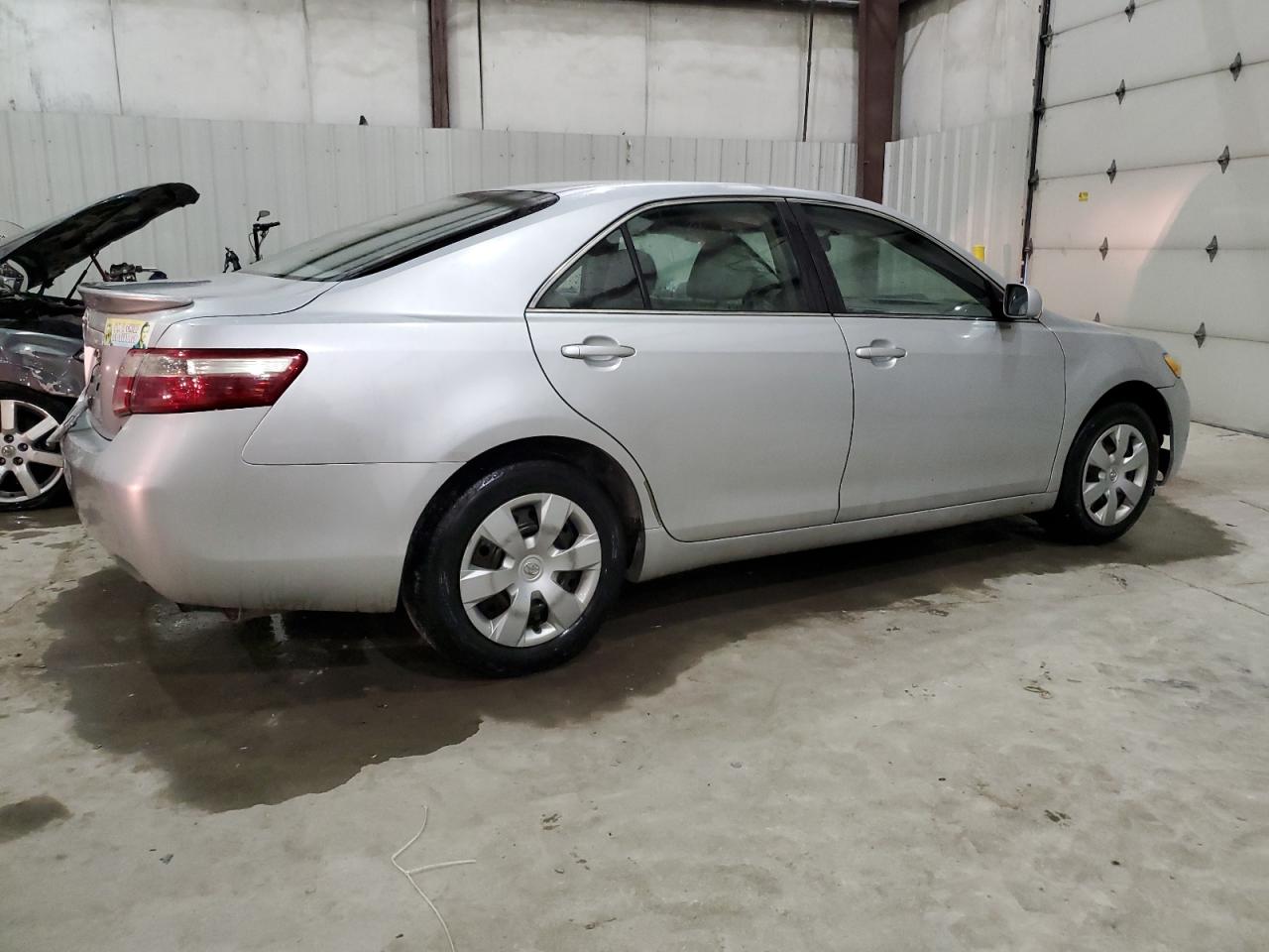 2007 Toyota Camry - Image 3