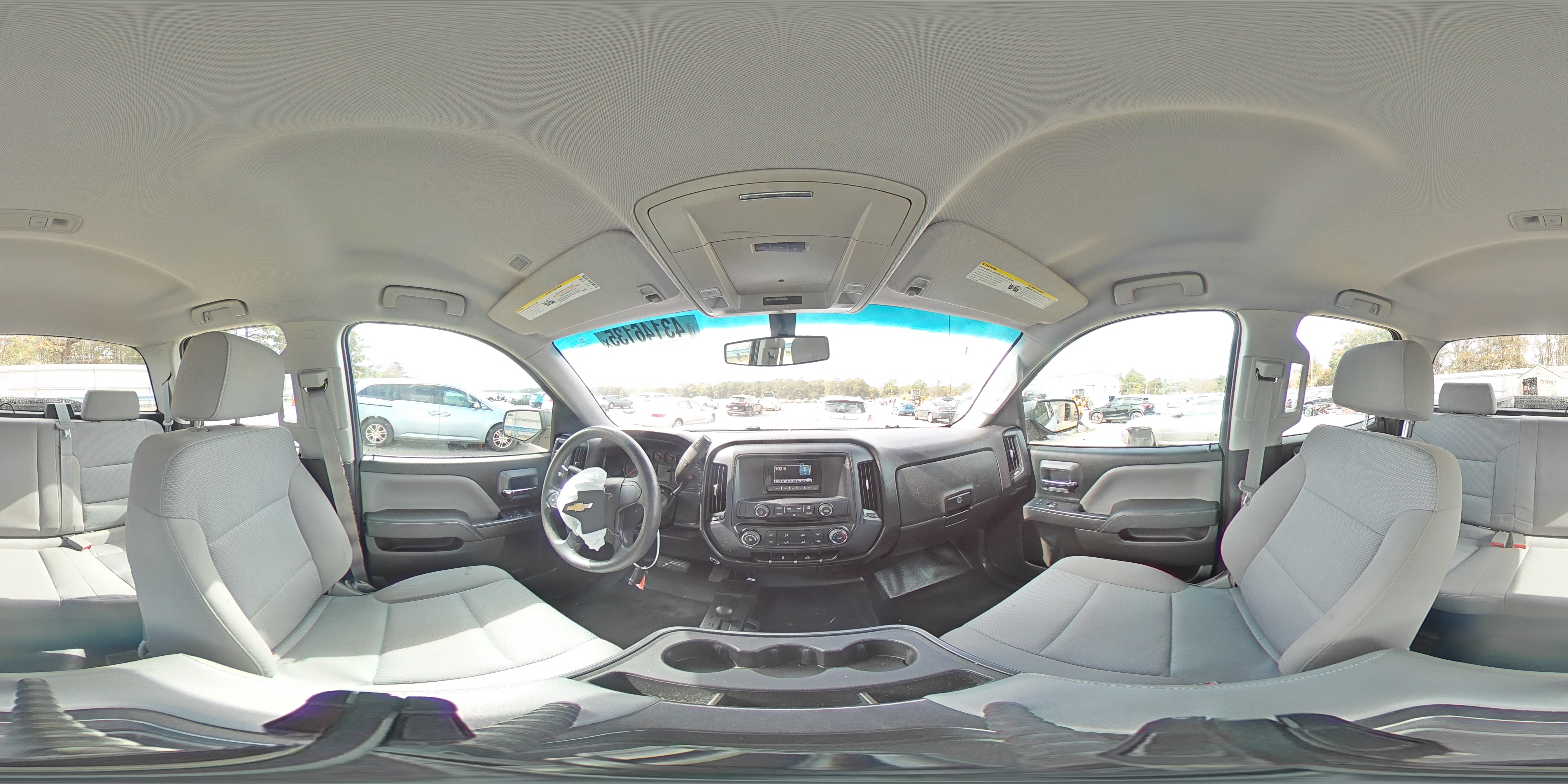 2015 Chevrolet Silverado - Image 15