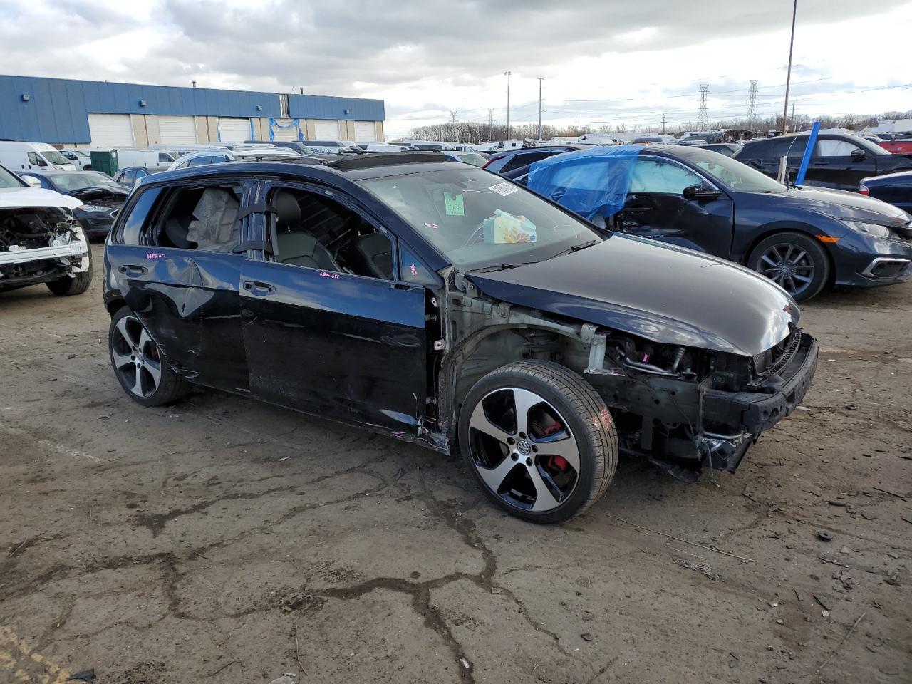 2016 Volkswagen GTI - Image 4