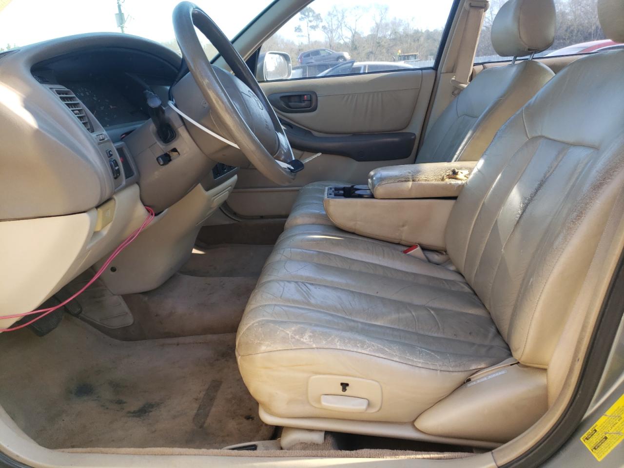 1999 Toyota Avalon - Image 7