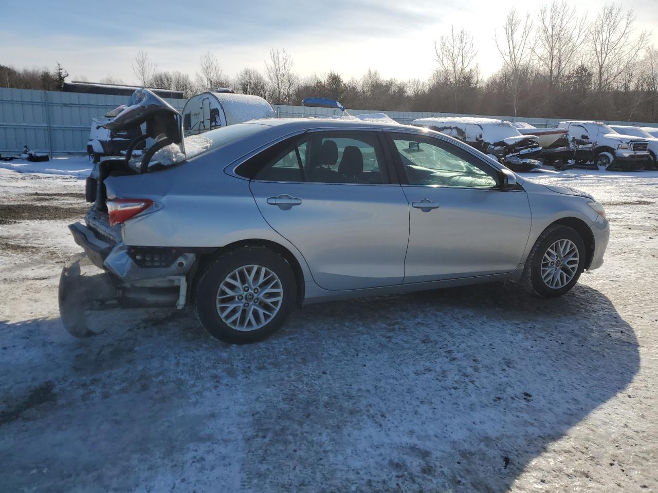2016 Toyota Camry - Image 3