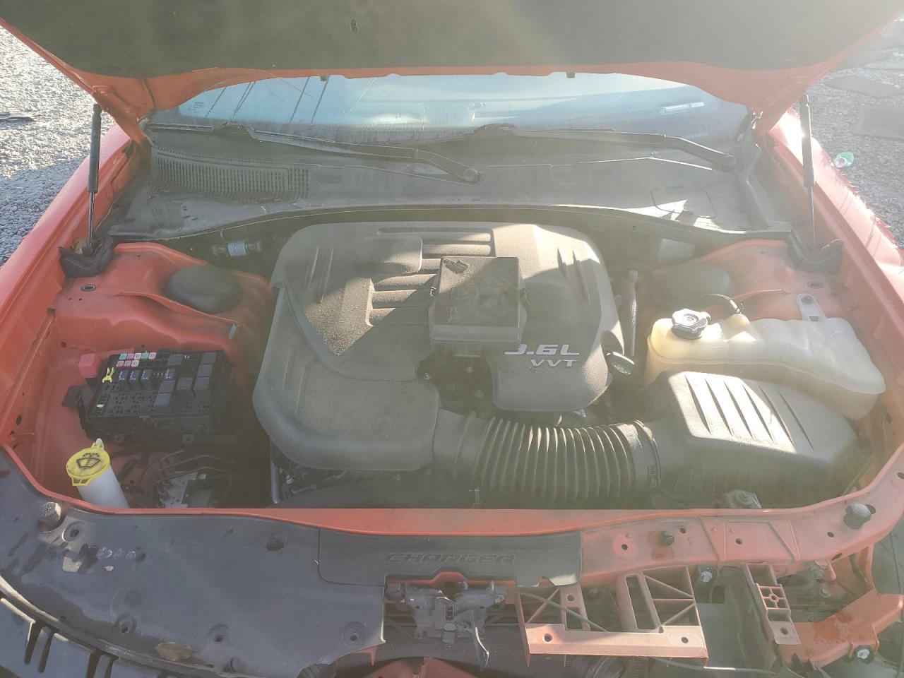 2020 Dodge Charger - Image 11