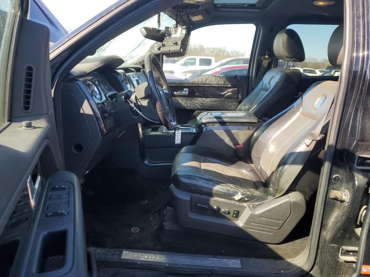 2011 Ford F-150 - Image 7