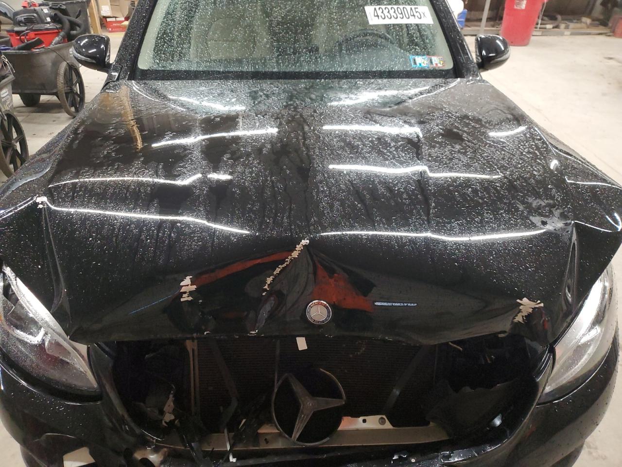 2017 Mercedes-Benz GLC - Image 12