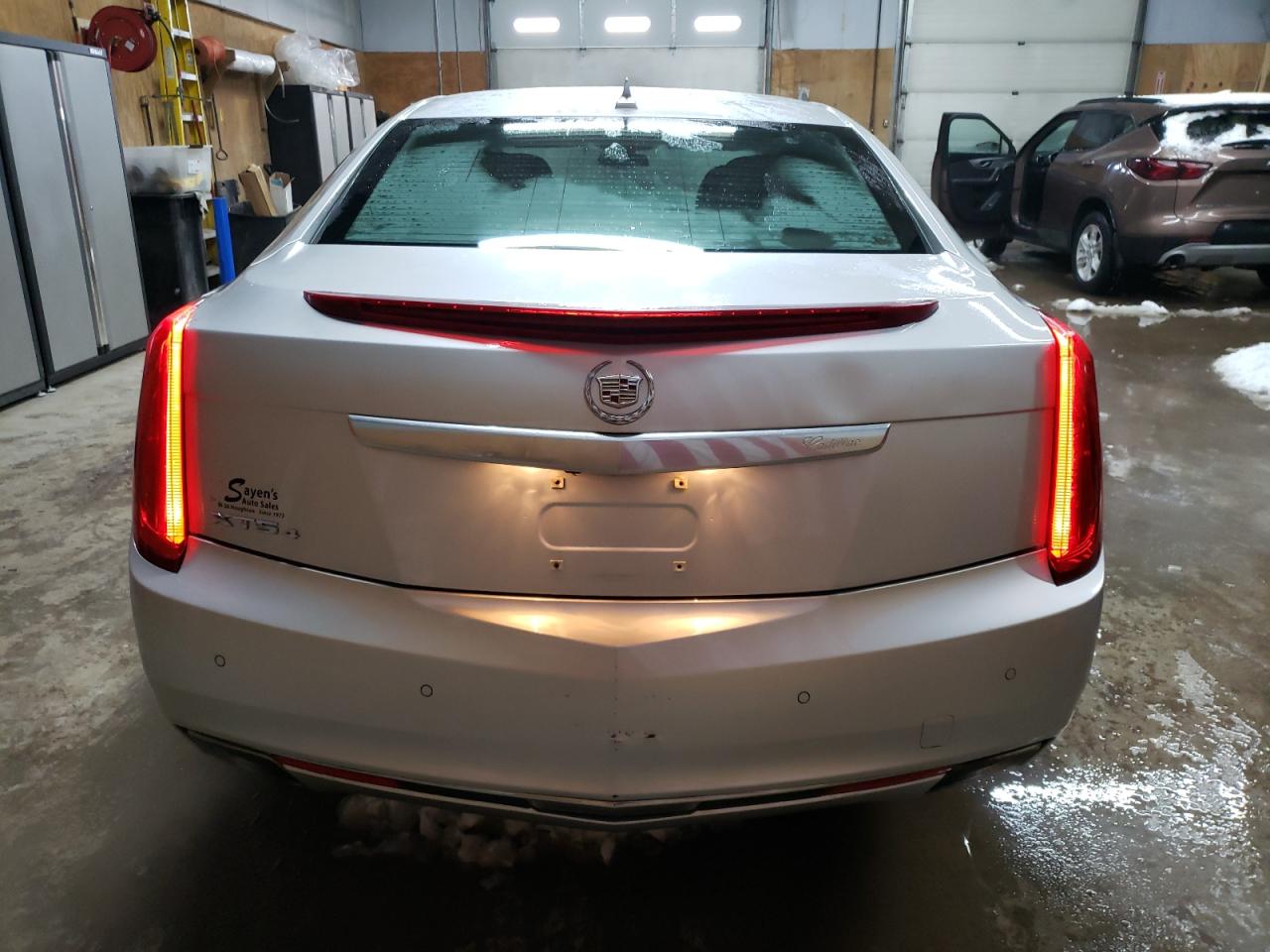 2014 Cadillac XTS - Image 6