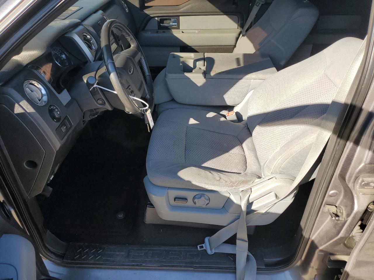 2014 Ford F-150 - Image 7