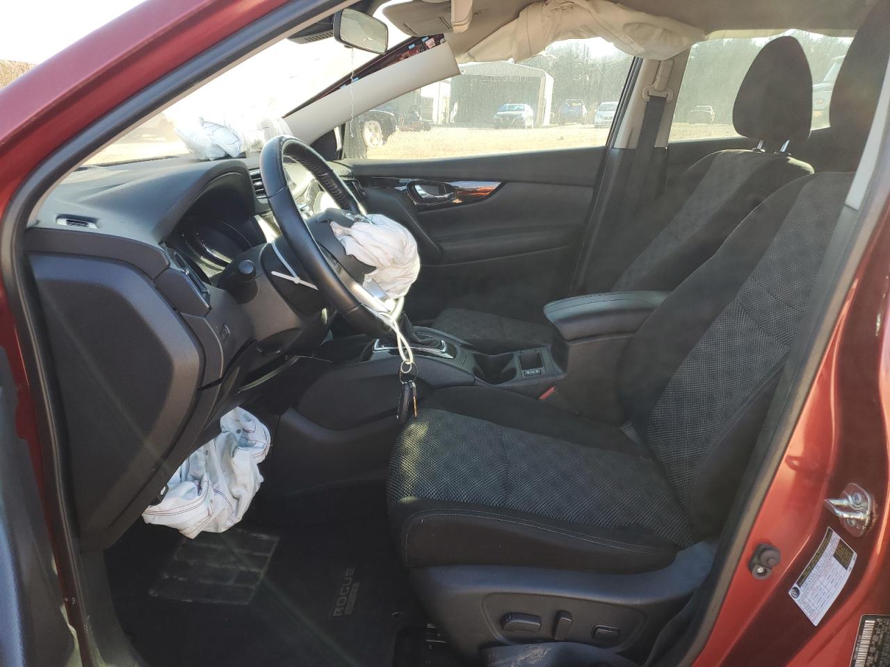 2021 Nissan Rogue - Image 7