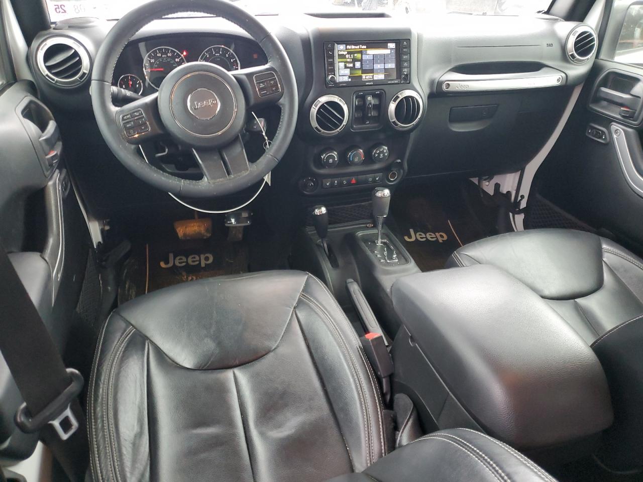 2017 Jeep Wrangler - Image 8