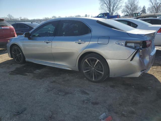  TOYOTA CAMRY 2019 Серебристый