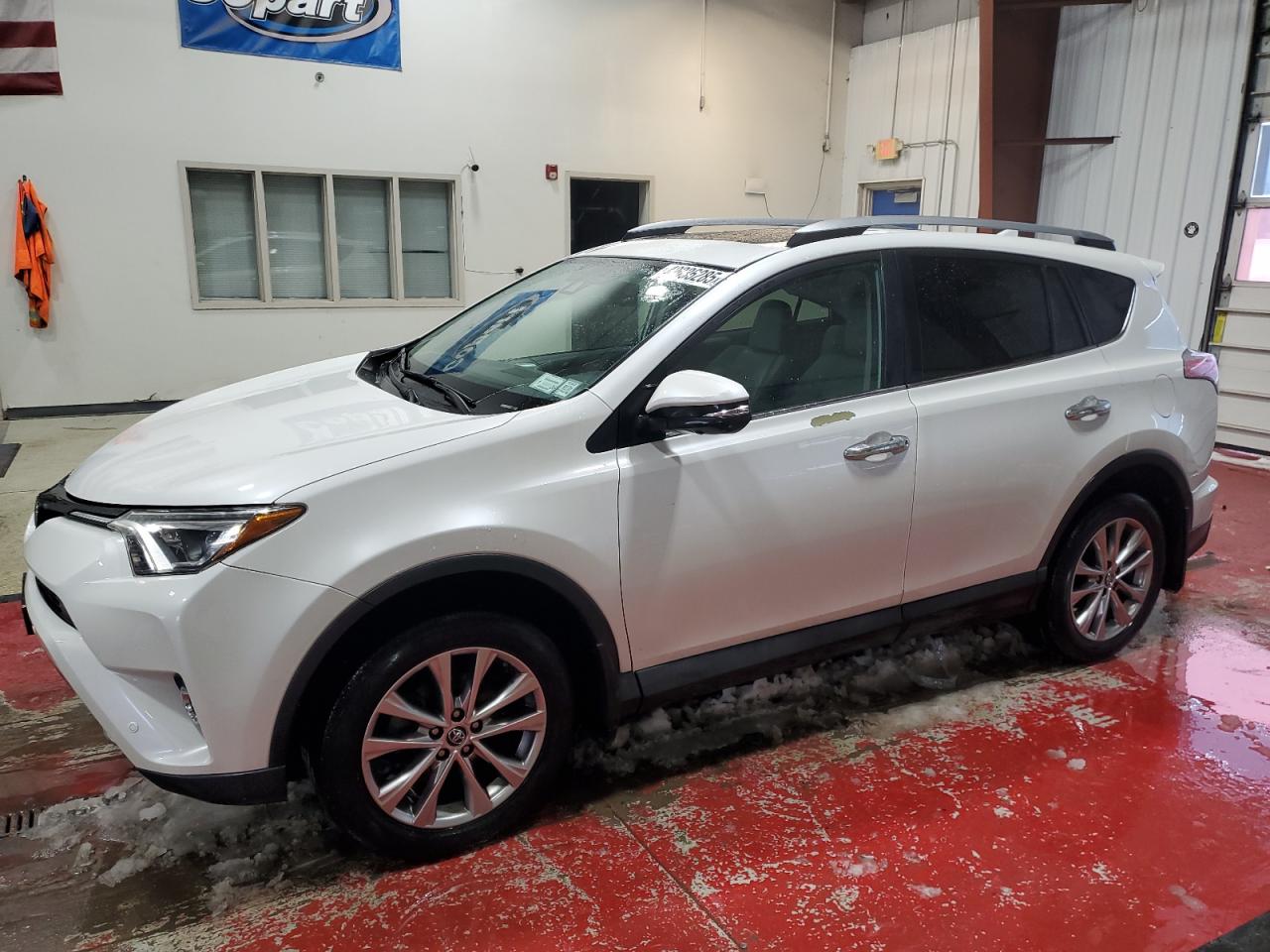 2017 Toyota RAV 4 - Image 1