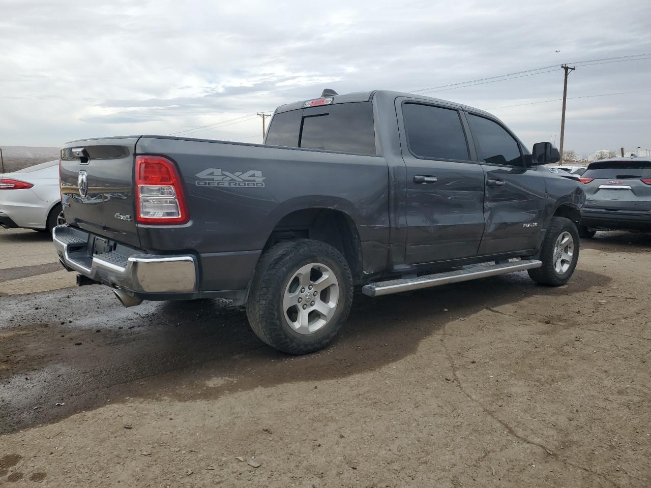 2019 RAM 1500 - Image 3