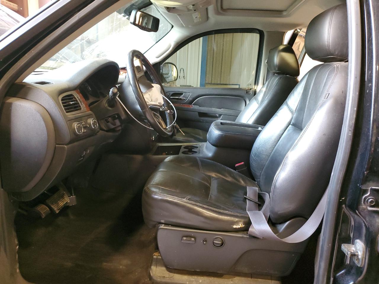 2011 Chevrolet Silverado - Image 7