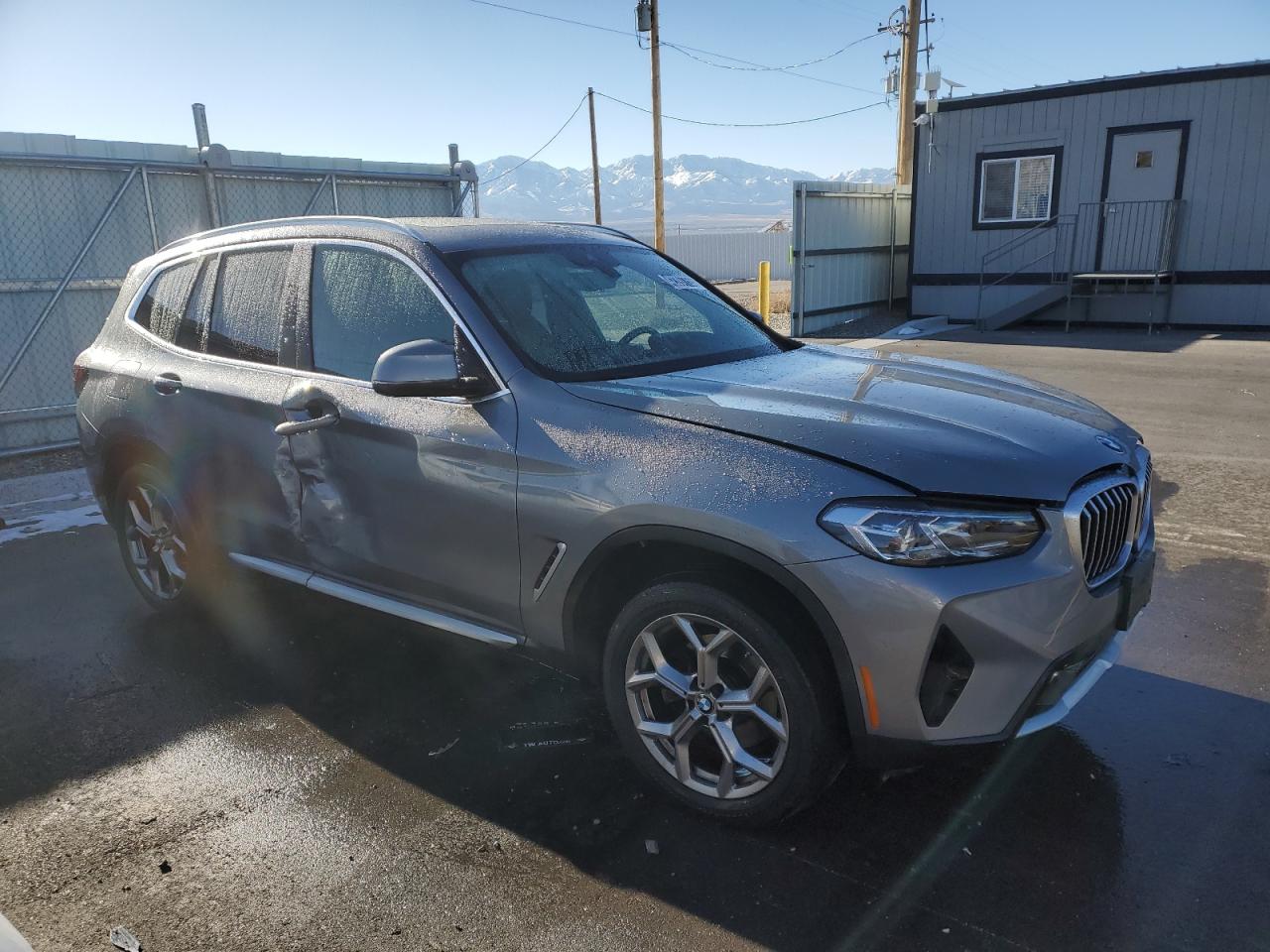 2023 BMW X3 - Image 4