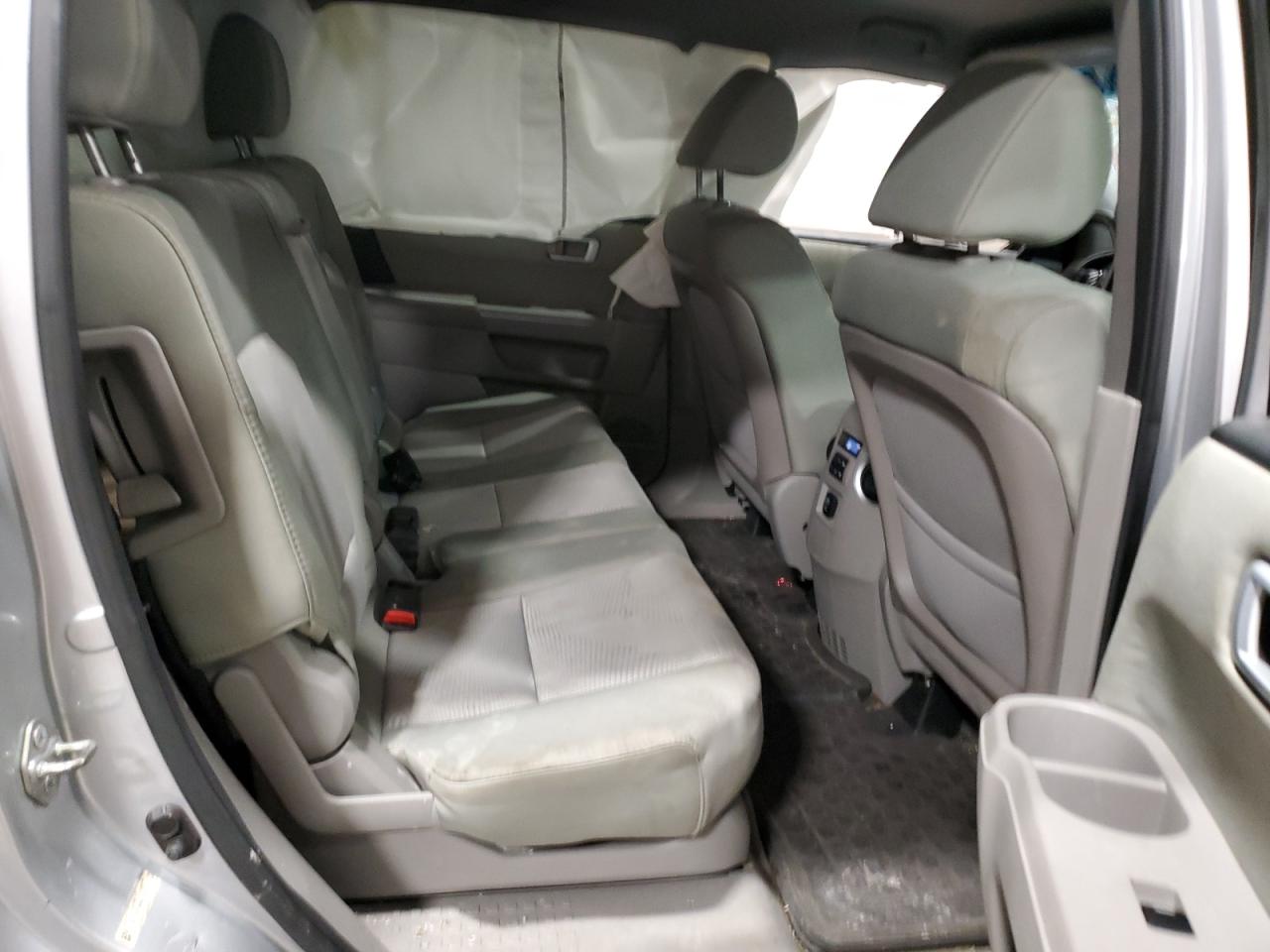 2015 Honda Pilot - Image 12