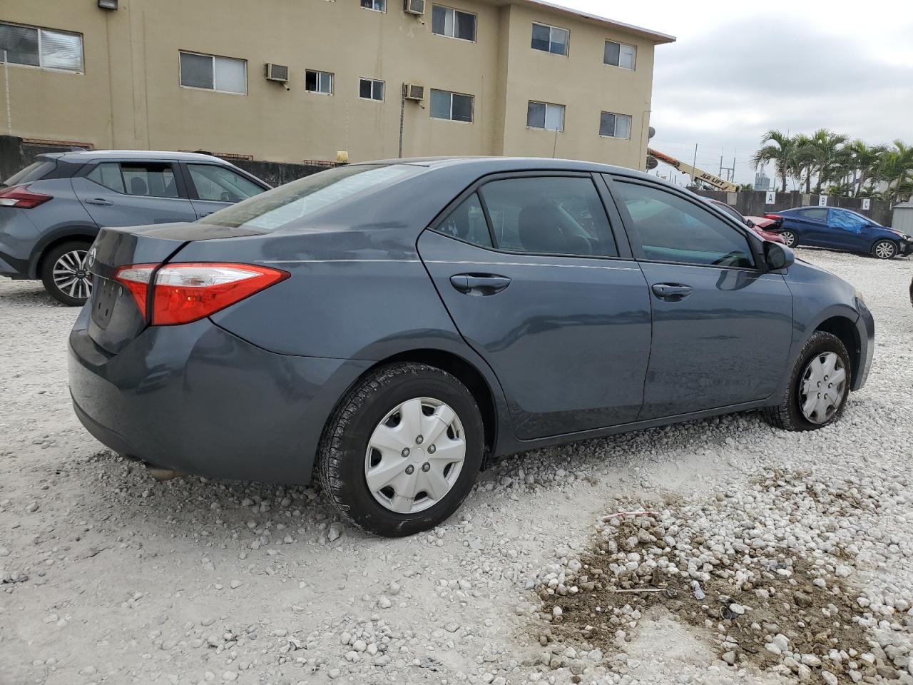 2015 Toyota Corolla - Image 3