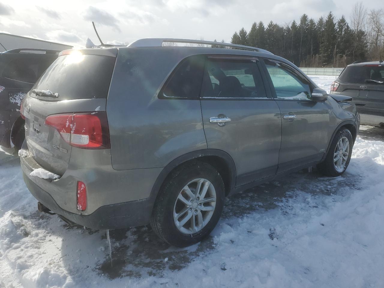 2014 Kia Sorento - Image 3