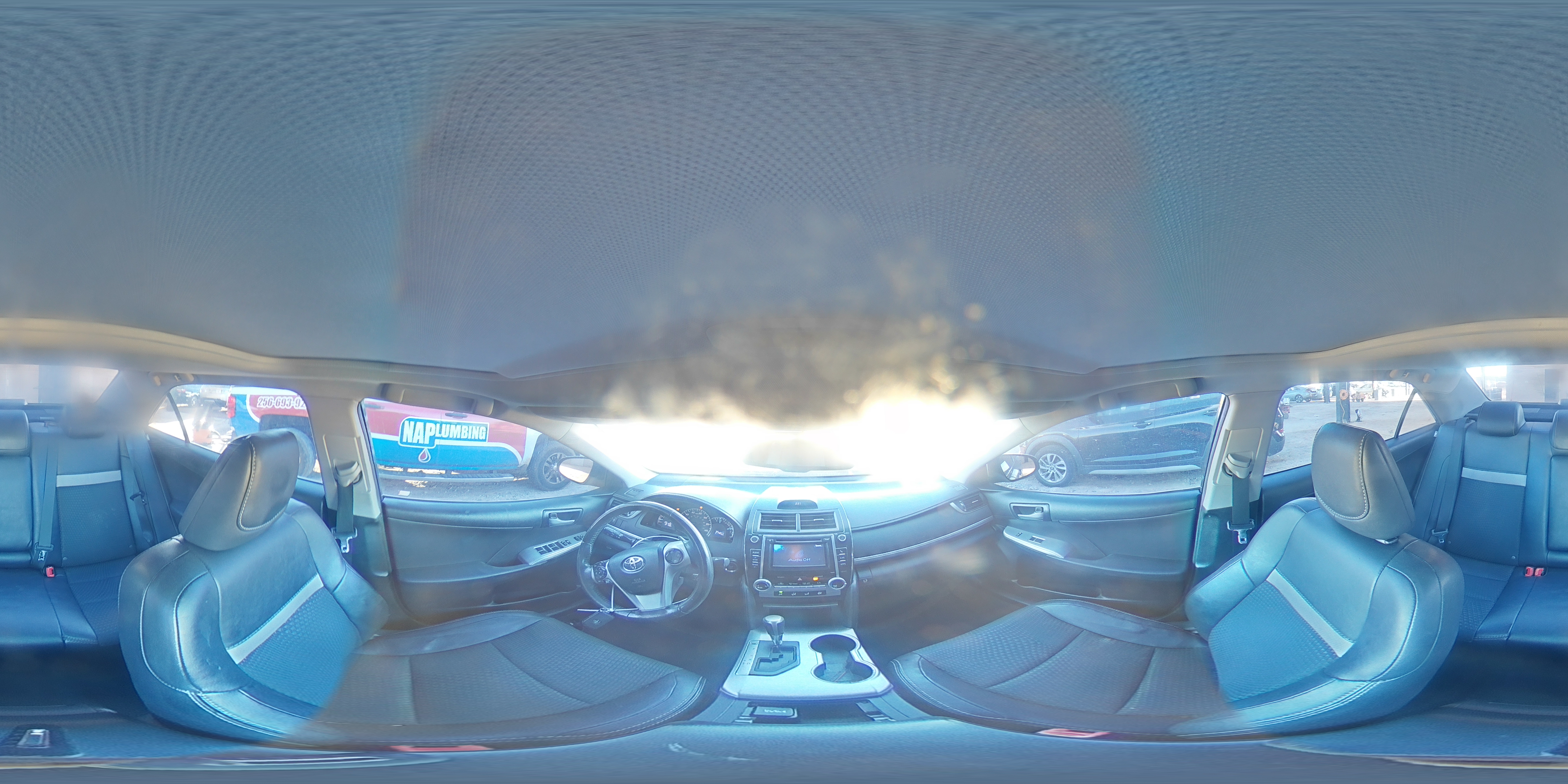 2013 Toyota Camry - Image 14