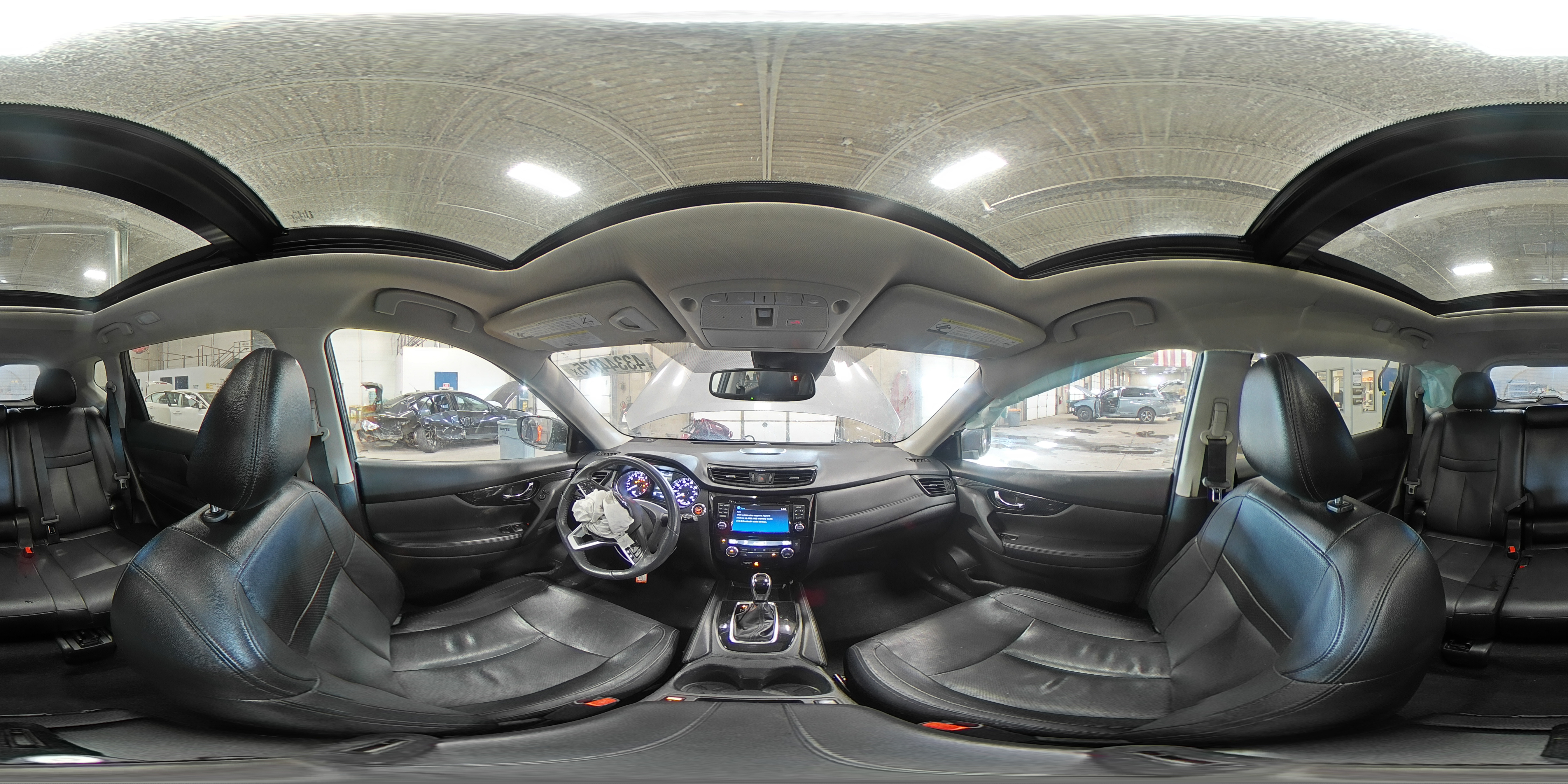 2017 Nissan Rogue - Image 14