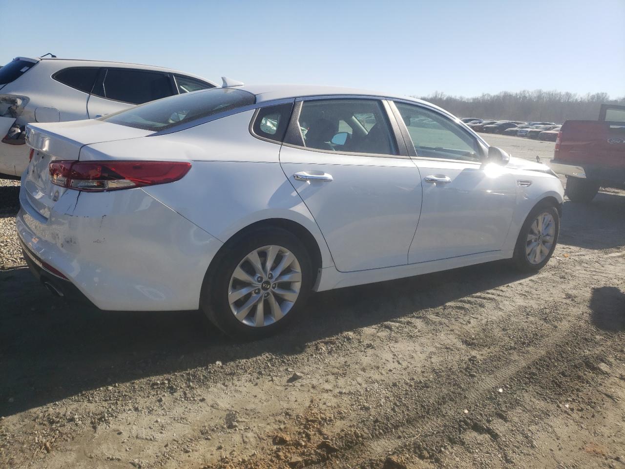 2018 Kia Optima - Image 3