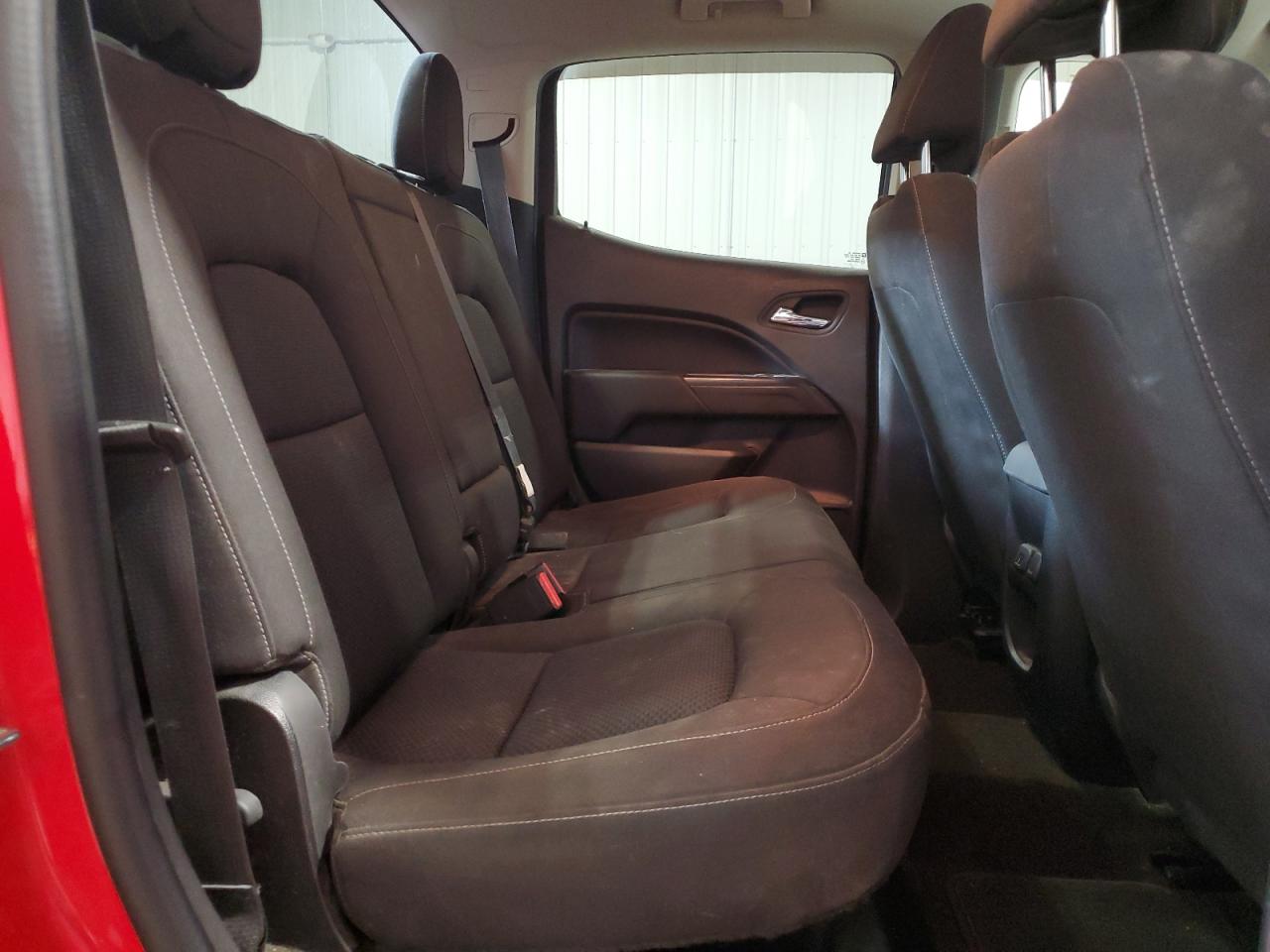 2015 Chevrolet Colorado - Image 10